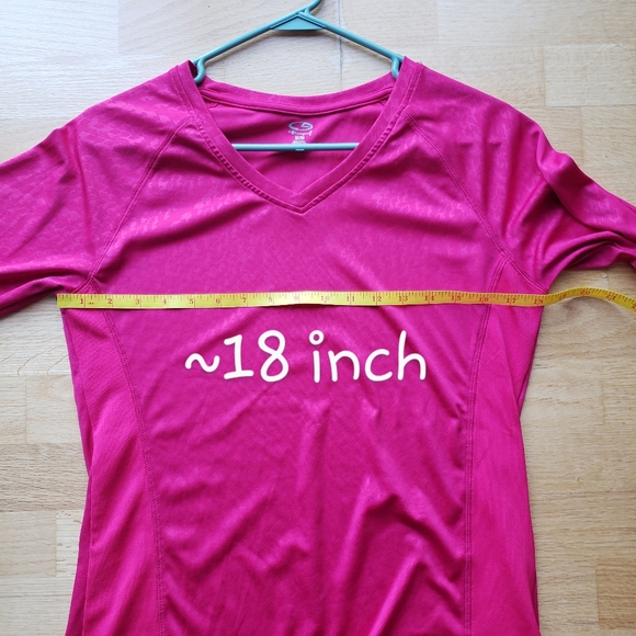 Champion Long Sleeve - Picture 4 of 6